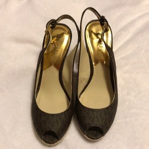 MK Slingback Wedge